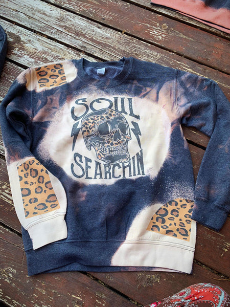 Soul searchin bleach sweatshirt