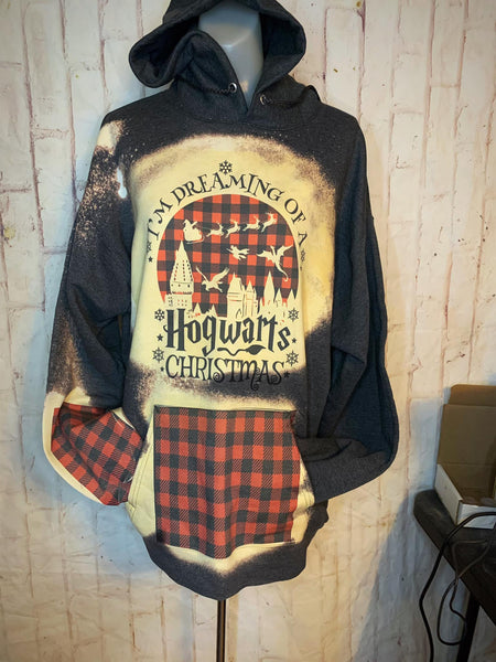 hogwart christmas Bleached shirt