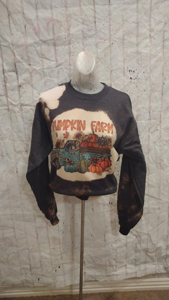 Pumpkin farm Bleached sweatshirt